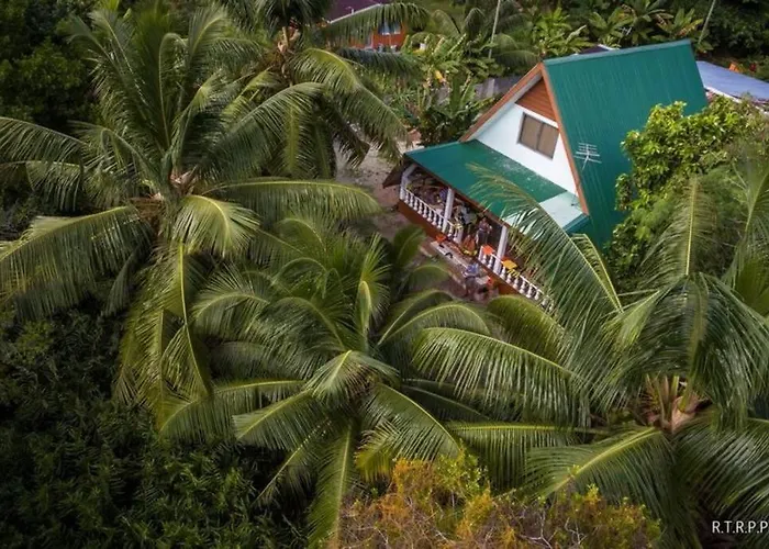 Coco D'amour,cote Dor, Praslin, Seychelles Apartment