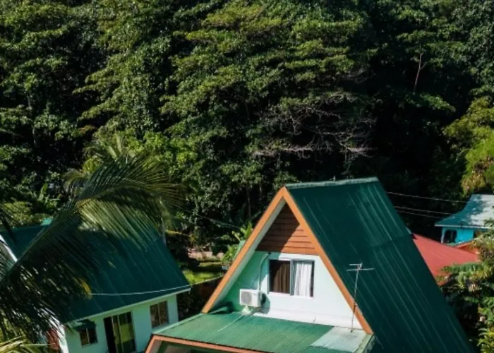 Coco D'amour,cote Dor, Praslin, Seychelles Apartment Victoria
