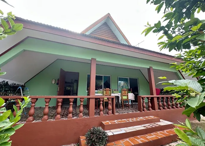 Coco D'amour,cote Dor, Praslin, Seychelles * Victoria